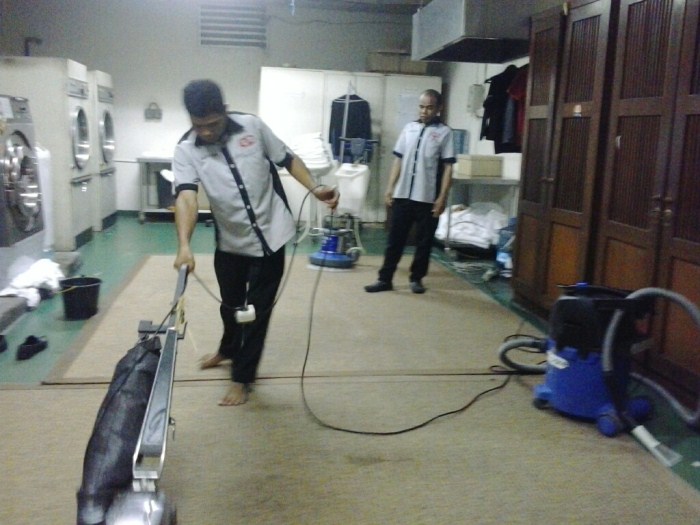 Jasa cuci karpet di Bali