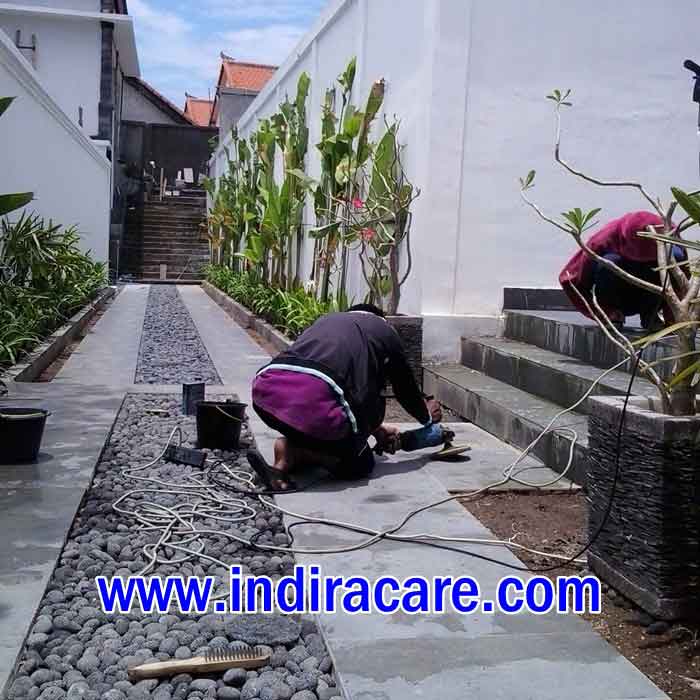 Jasa cuci kursi makan di Bali